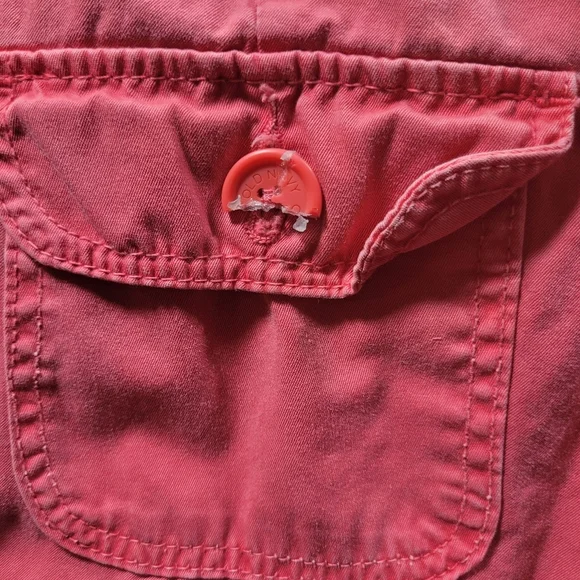 Old Navy Coral Colored Capris Size 6 - Picture 9 of 9